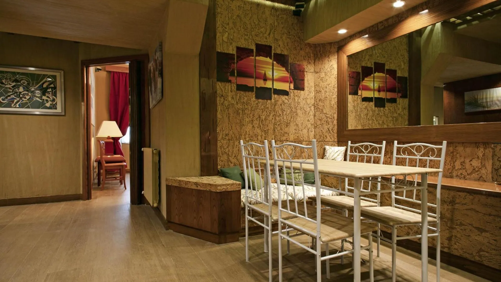 Back To 70'S-Modern And Terrace Apartment Rome