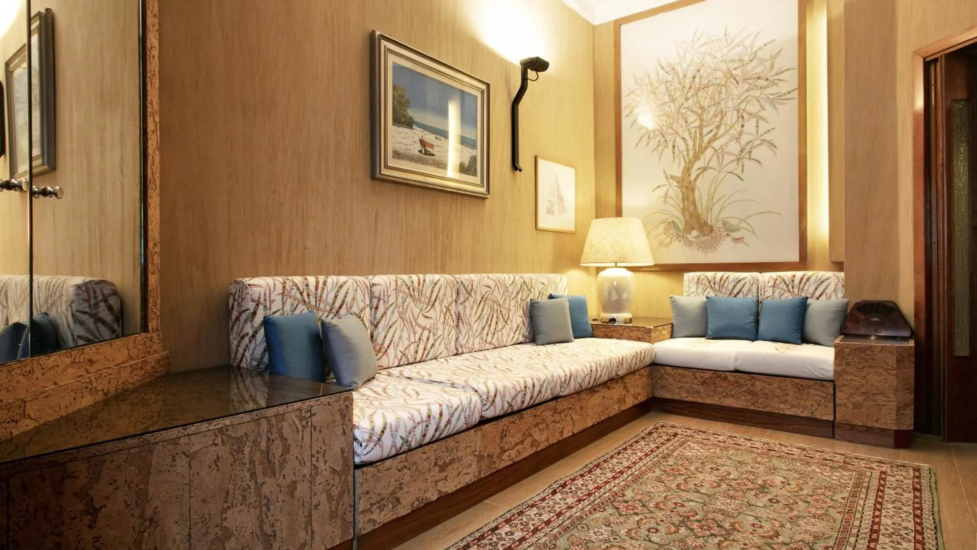 Back To 70'S-Modern And Terrace Apartment Rome