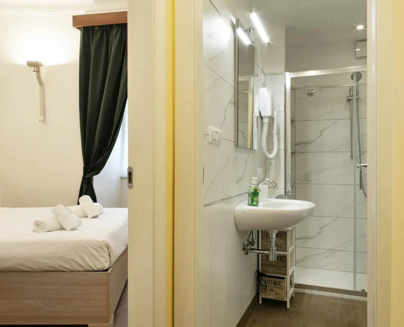 Back To 70'S-Modern And Terrace Apartment Rome Italy